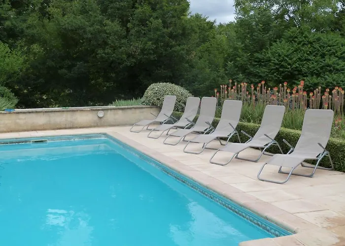 Avec Piscine Proche De St Cirq Lapopie Berganty