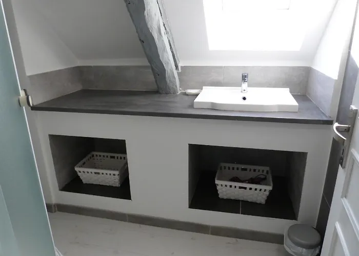 Avec Piscine Proche De St Cirq Lapopie Berganty