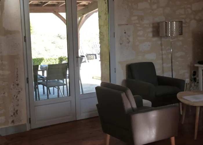 Дом отдыха Avec Piscine Proche De St Cirq Lapopie *